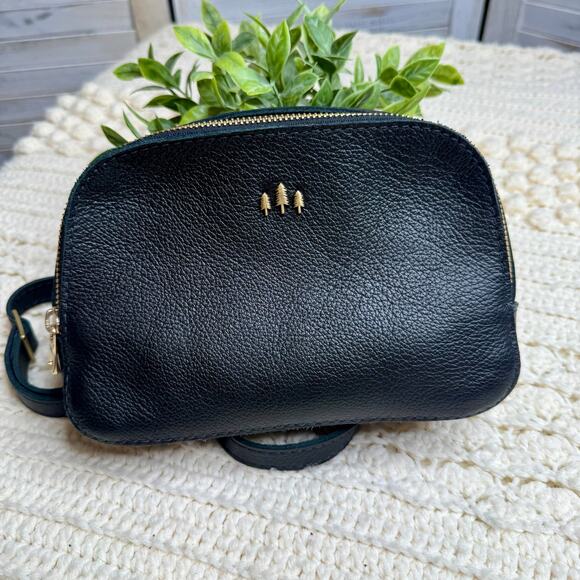 NEW PORTLAND LEATHER Scarlett Sling Bag Pebbled Black Leather Small - Picture 2 of 16